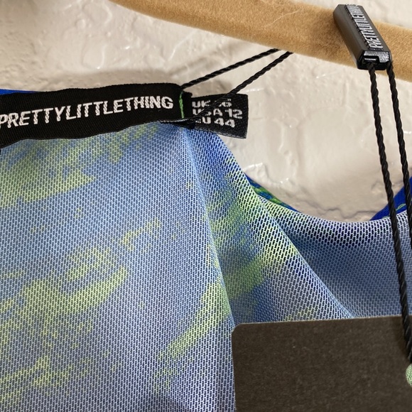 Pretty little thing cover up NWT - Picture 5 of 8